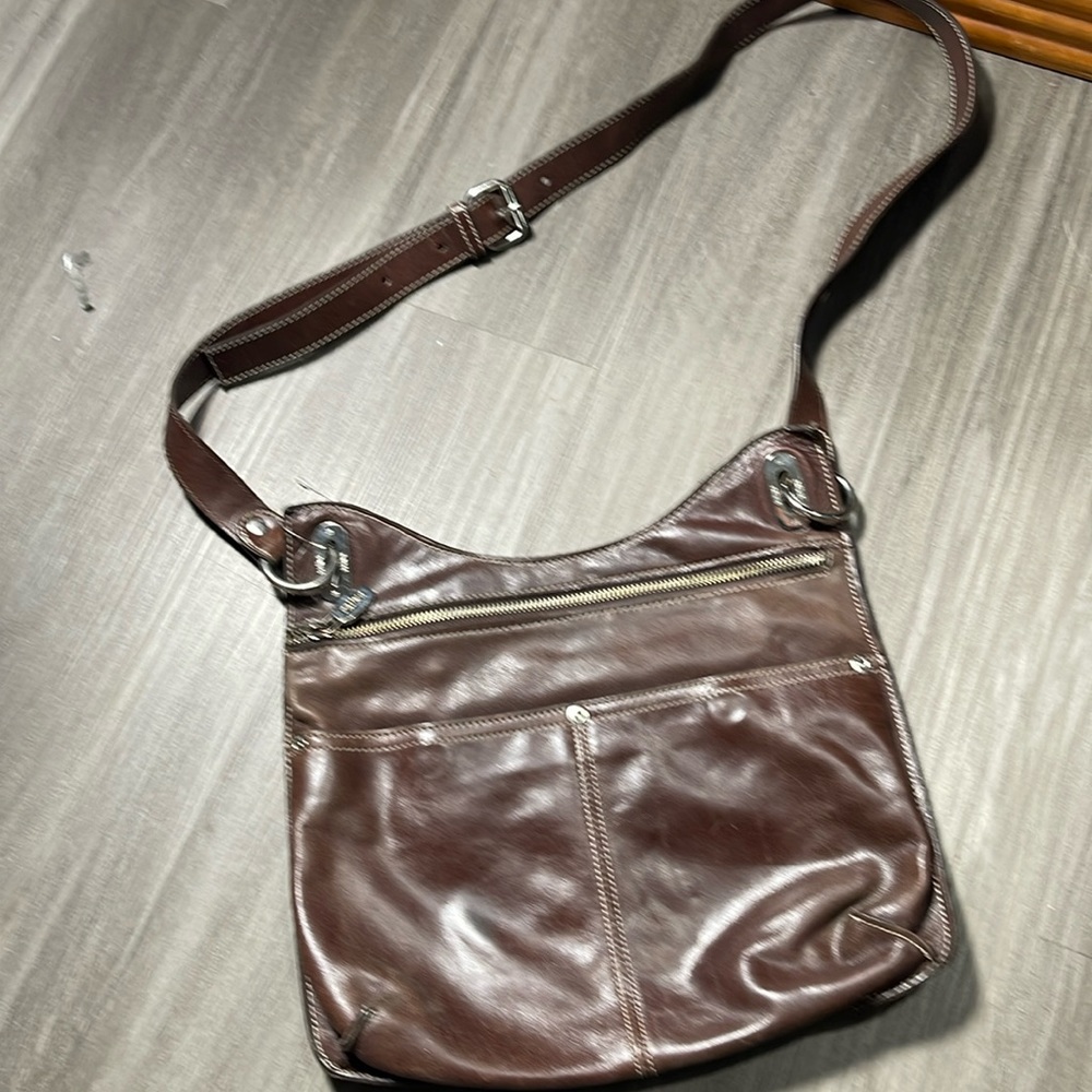 Prune leather room crossbody bag in burgundy brown
